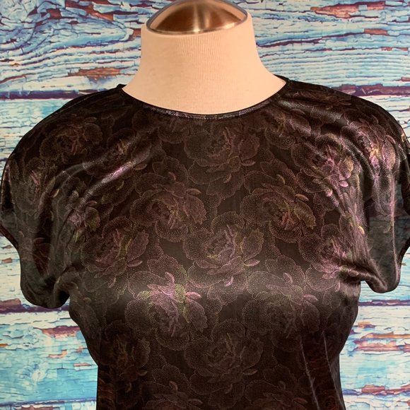 Vintage Ace of Hearts Floral Short Sleeved Shiny Blouse - Picture 5 of 8